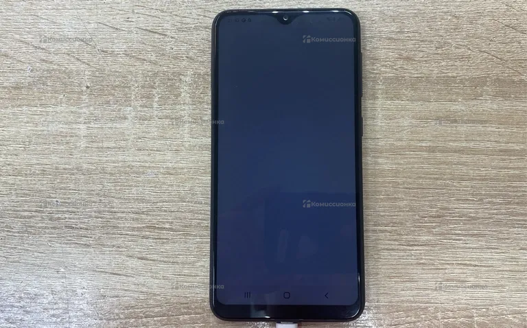 Samsung Galaxy A10 3/32 ГБ