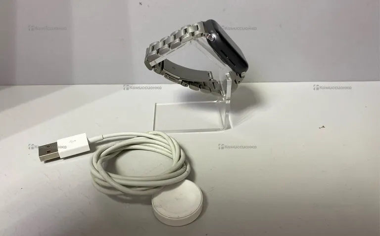Часы Apple Watch series 4 40mm