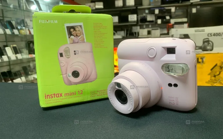 Фотоаппарат моментальной печати Fujifilm Instax Mi