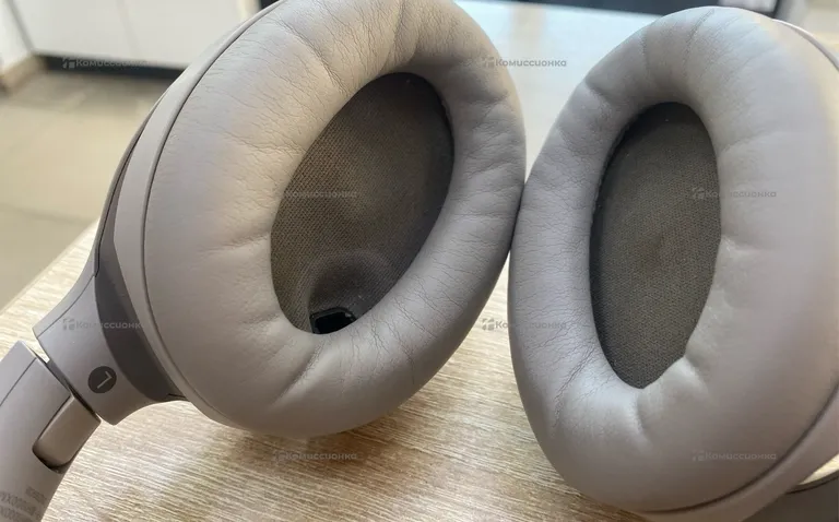 Наушники  Sony WH-1000XM4
