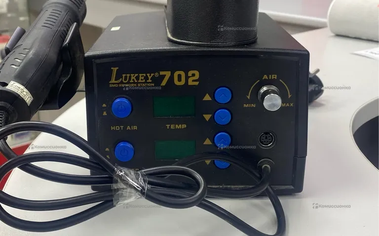 Паяльная станция  Lukey 702