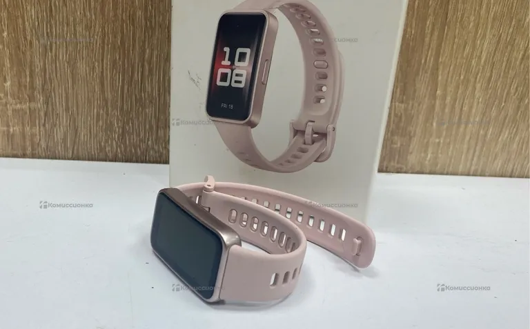 Часы  смарт Huawei band 9