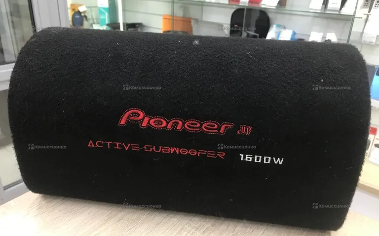 Сабвуфер  Pioneer 1600w