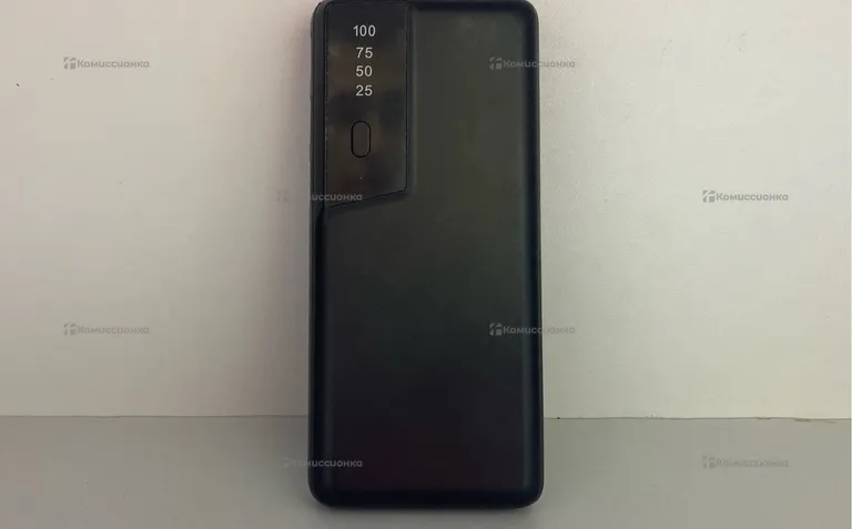 Power Bank 20 000 Mach
