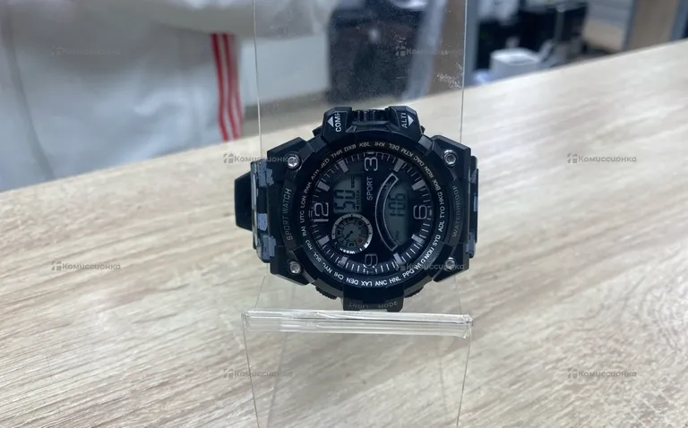 Часы  SPORT WATCH