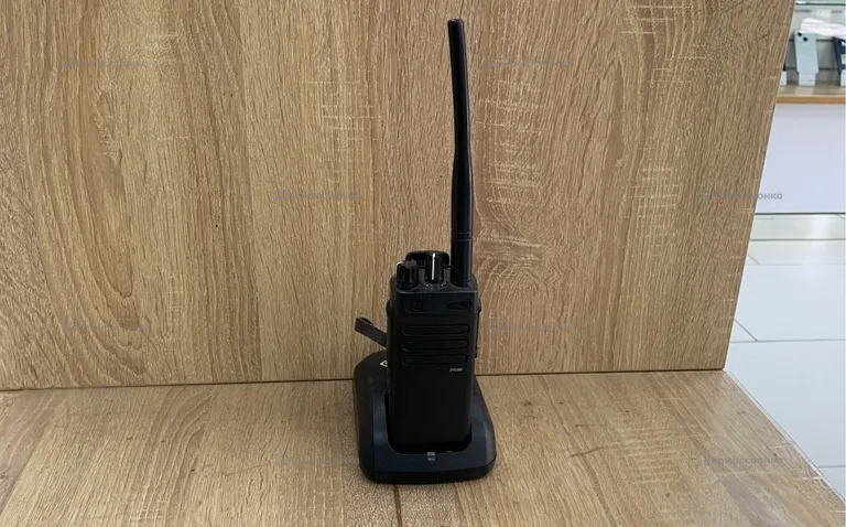 Рация  Motorola DP2400