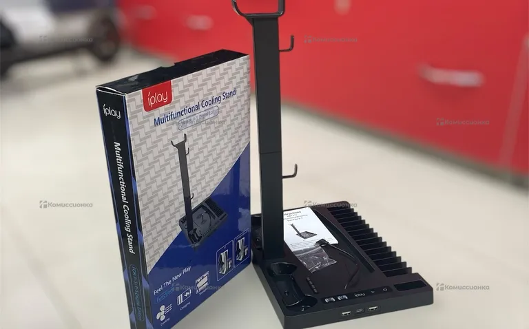 вертикальня подставка с охлаждением PS5