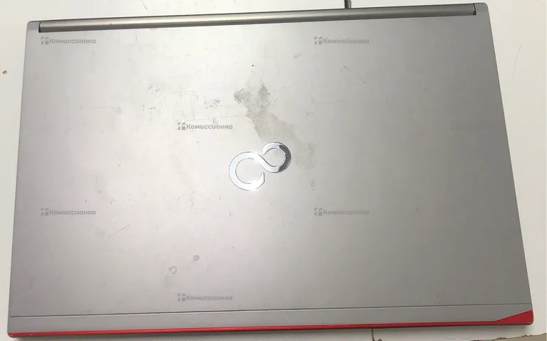 Ноутбук Fujitsu E756