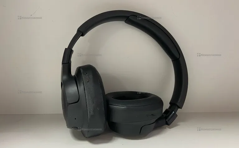Часы  JBL TUNE700BT