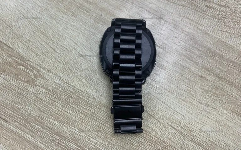 Часы  Samsung Gear Sport SM-R600