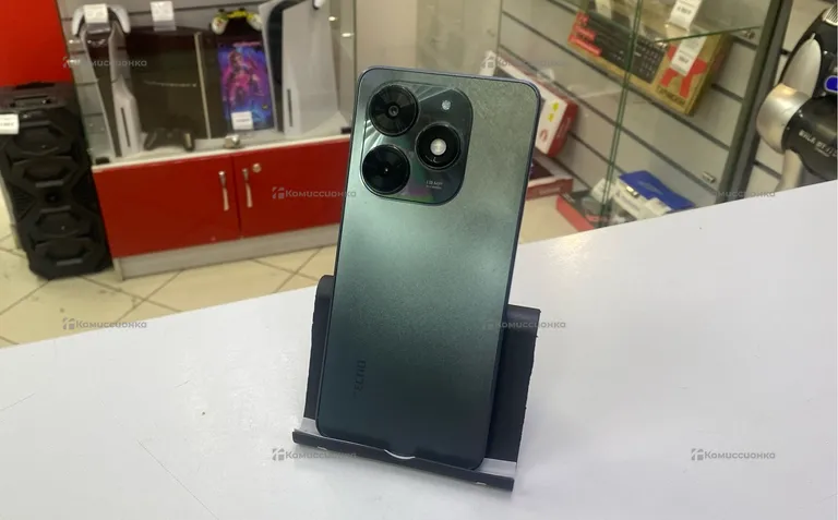 Tecno Spark Go 2024 4/64ГБ