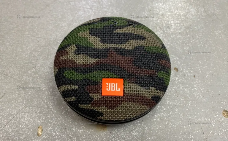 Портативная колонка JBL Clip3