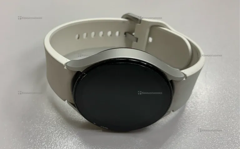 Часы Samsung Watch 5