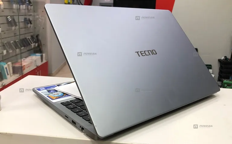 Ноутбук Tecno Megabook K16S Ryzen 5-5625U/AMD Rade