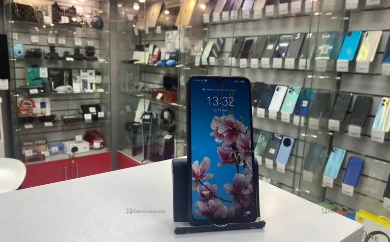 Huawei Nova Y61 4/128 ГБ