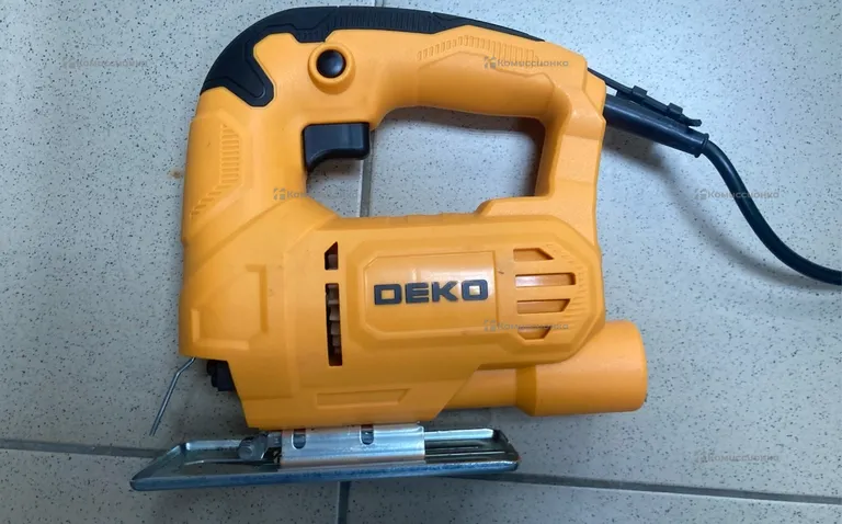 Электролобзик DEKO DKJS600