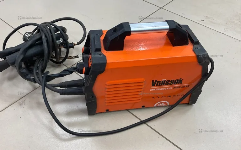 Сварочный аппарат полуавтомат Vniissok mg 200