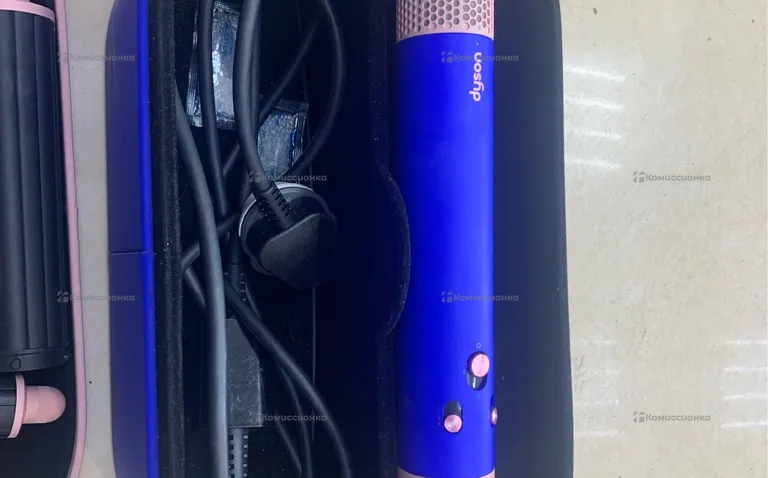 Стайлер Dyson