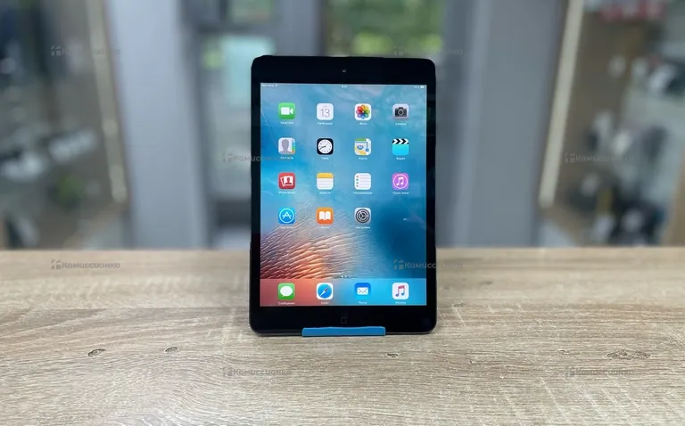 Планшет Apple iPad Mini VZ