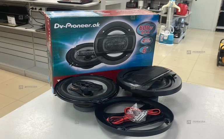 Колонки Pioneer 600w