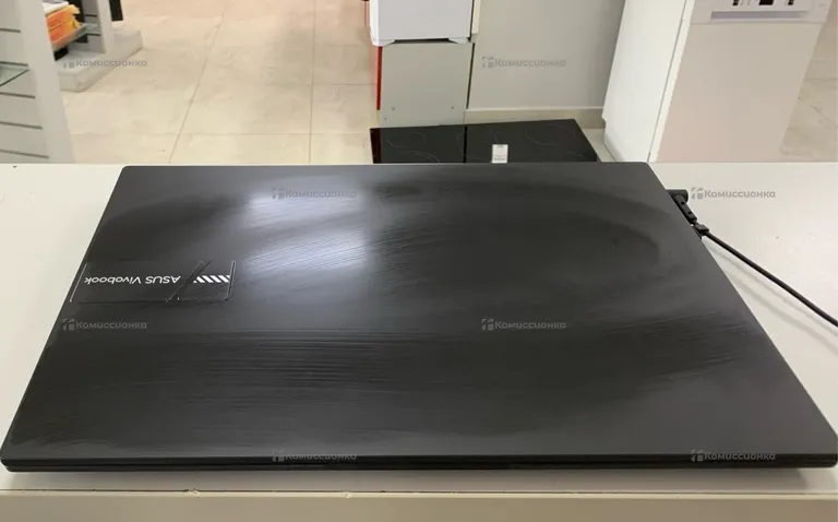 Ноутбук ASUS VivoBook M1605YA
