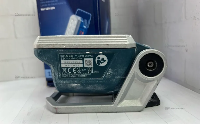 Аккумуляторный фонарь Bosch GLI 12V-330