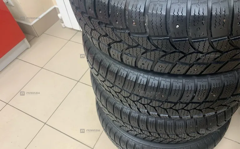 Зимняя резина 185/65 R15