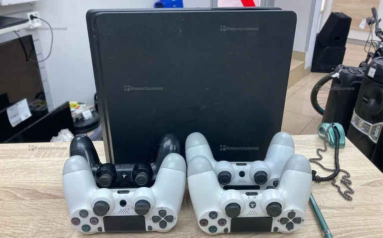 Приставка PS4. Игровая приставка PS4 slim 1Tb