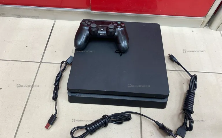 Приставка Sony ps 4 slim 500 CUH-2108A