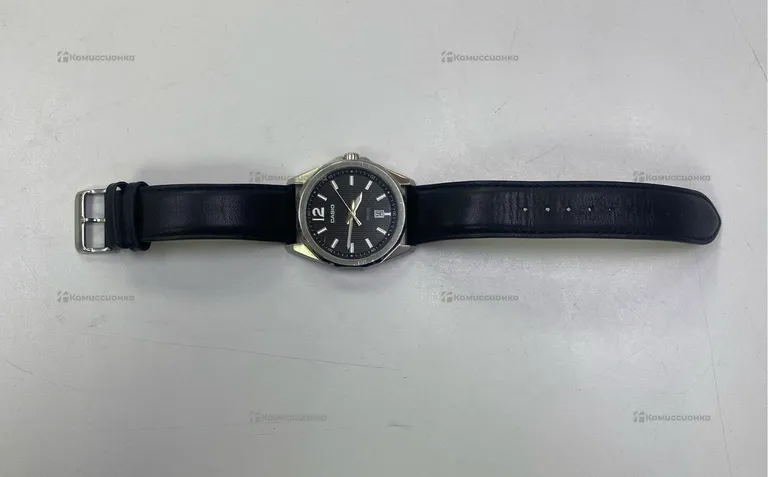 Часы Casio