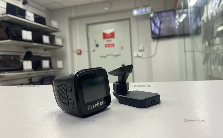 Видеорегистратор gravitero  gps