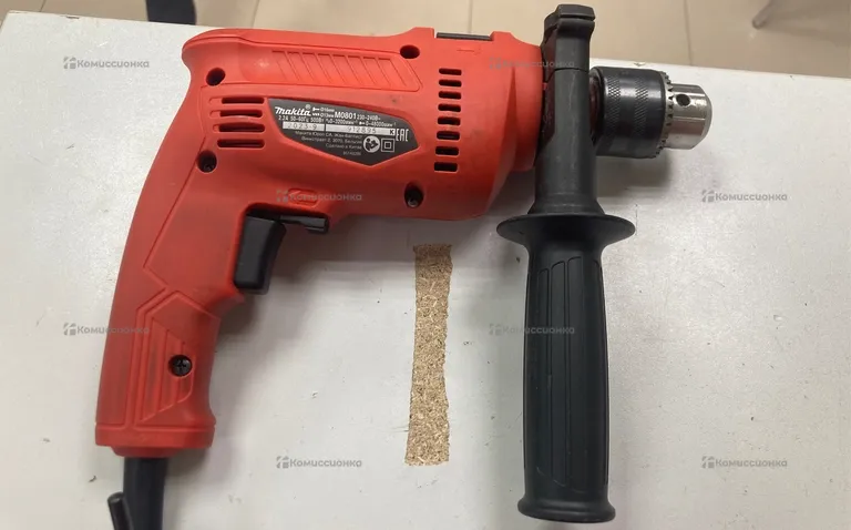 Дрель makita M0801