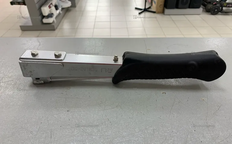 Степлер строительный Dexter N140 6-10mm