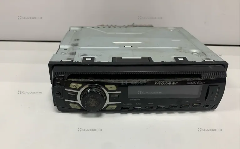 Автомагнитола  Pioneer DEH-2320ub