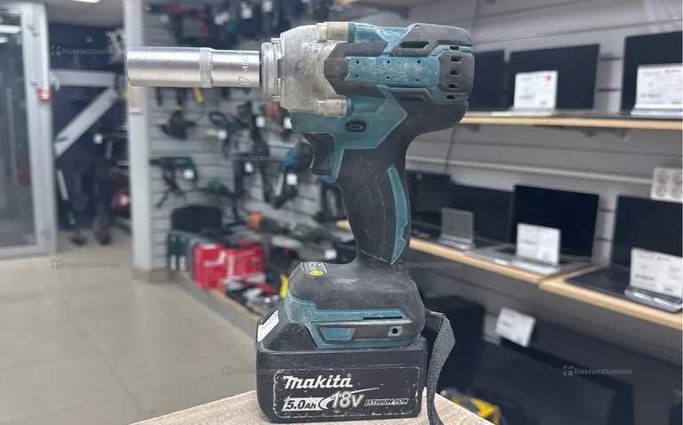 Электрический ударный гайковерт Makita 6906