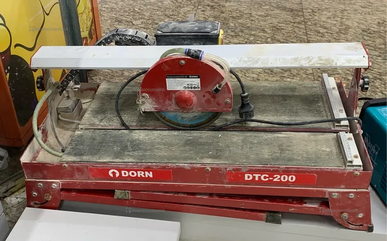электрический плиткорез Dorn Dtc-200