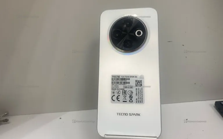 Tecno SPARK 30C 4/128 ГБ