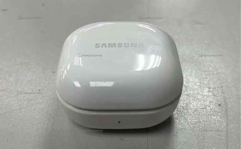 Наушники  Samsung free bads