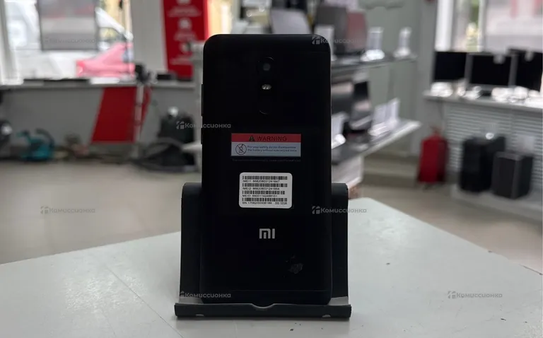 Xiaomi Redmi 5 Plus 3/32 ГБ