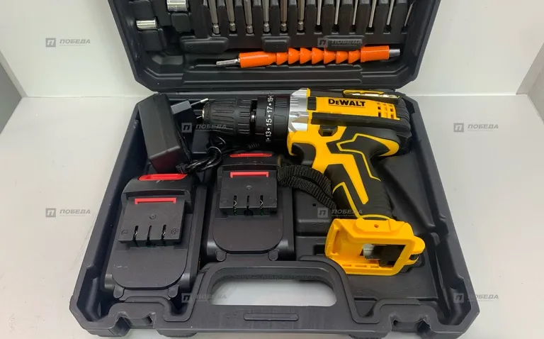 Дрель шуруповерт реплика Dewalt