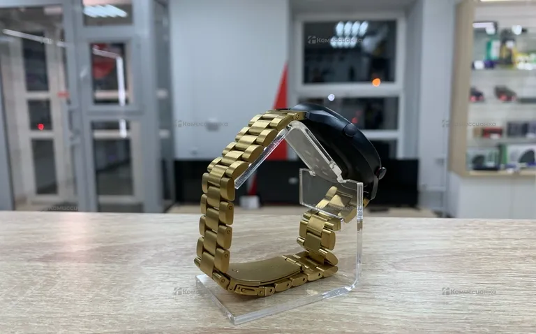 Часы Amazfit GTR 2E
