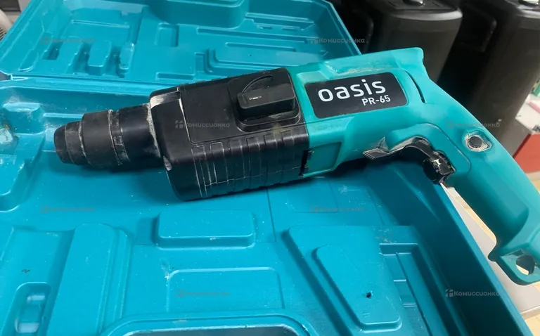 Перфоратор Oasis PR-65