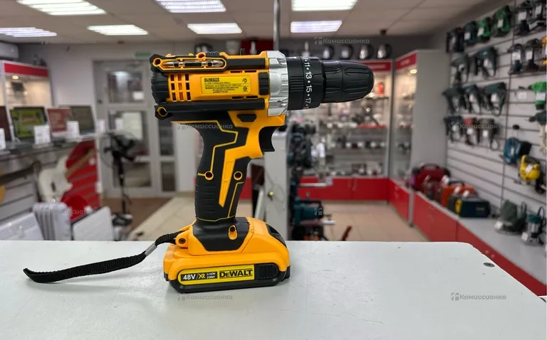 Шуруповерт DeWalt реп
