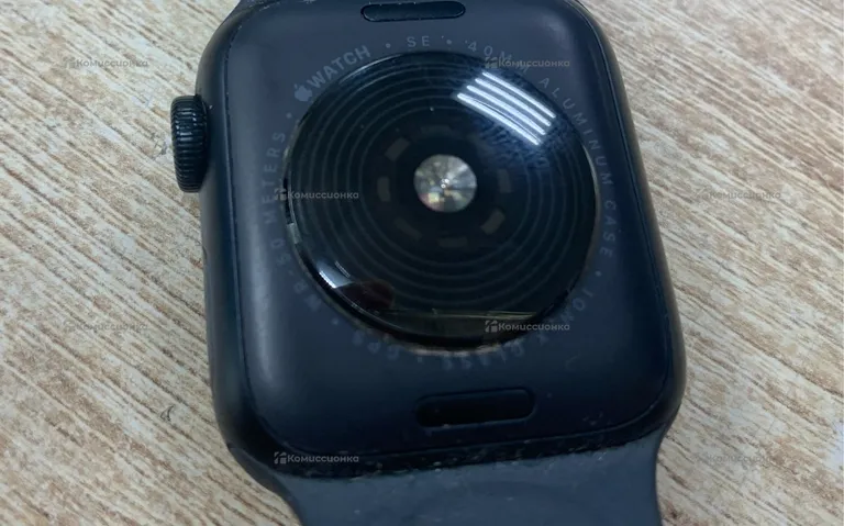 Часы  Apple Watch SE gen 2 40mm