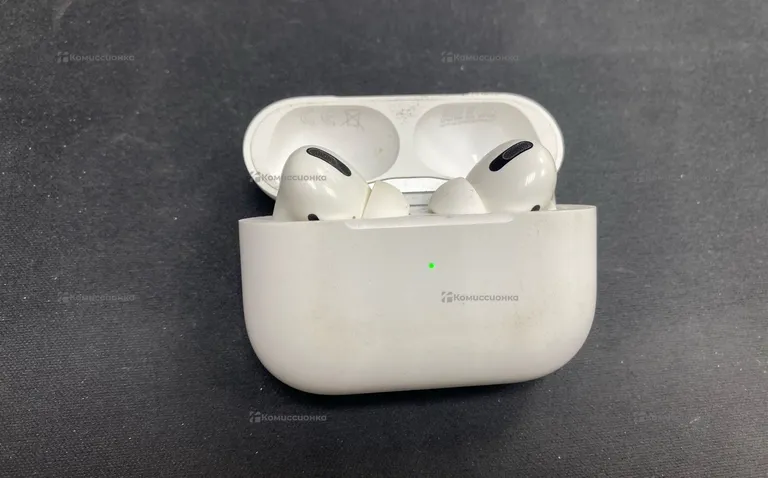 Наушники Apple AirPods Pro