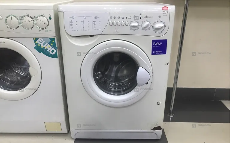 Стиральная машина Indesit W105TXEX