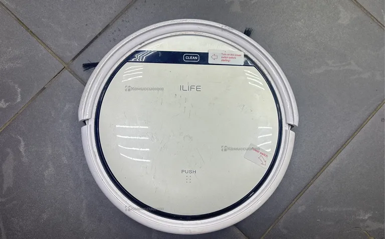 Робот Пылесос  life