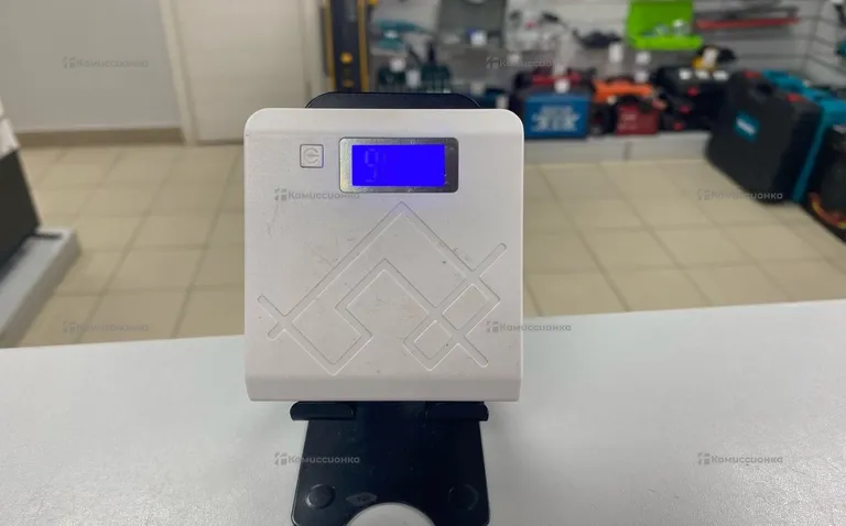 Power Bank  белый