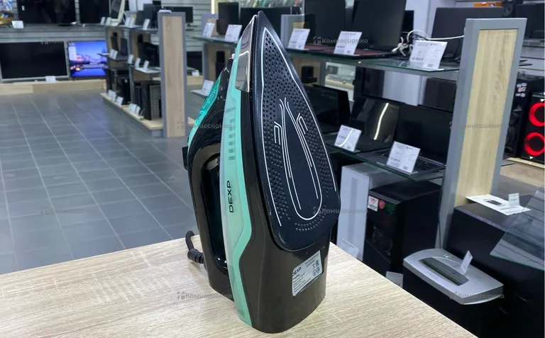 Утюг Dexp CE2400KF