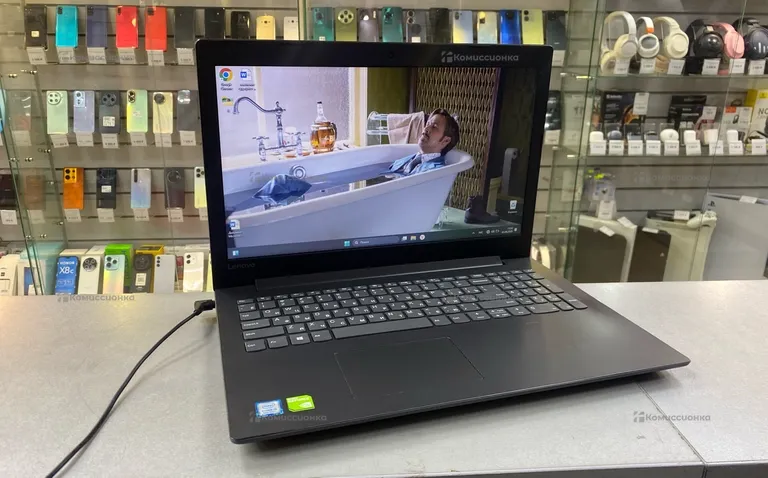 Ноутбук  Lenovo 81DE